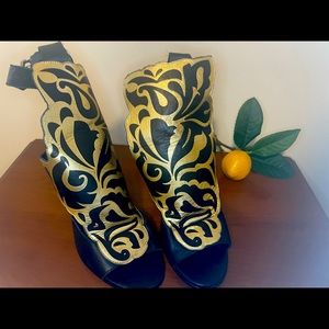 MIISTA London High Corset Style Sandal